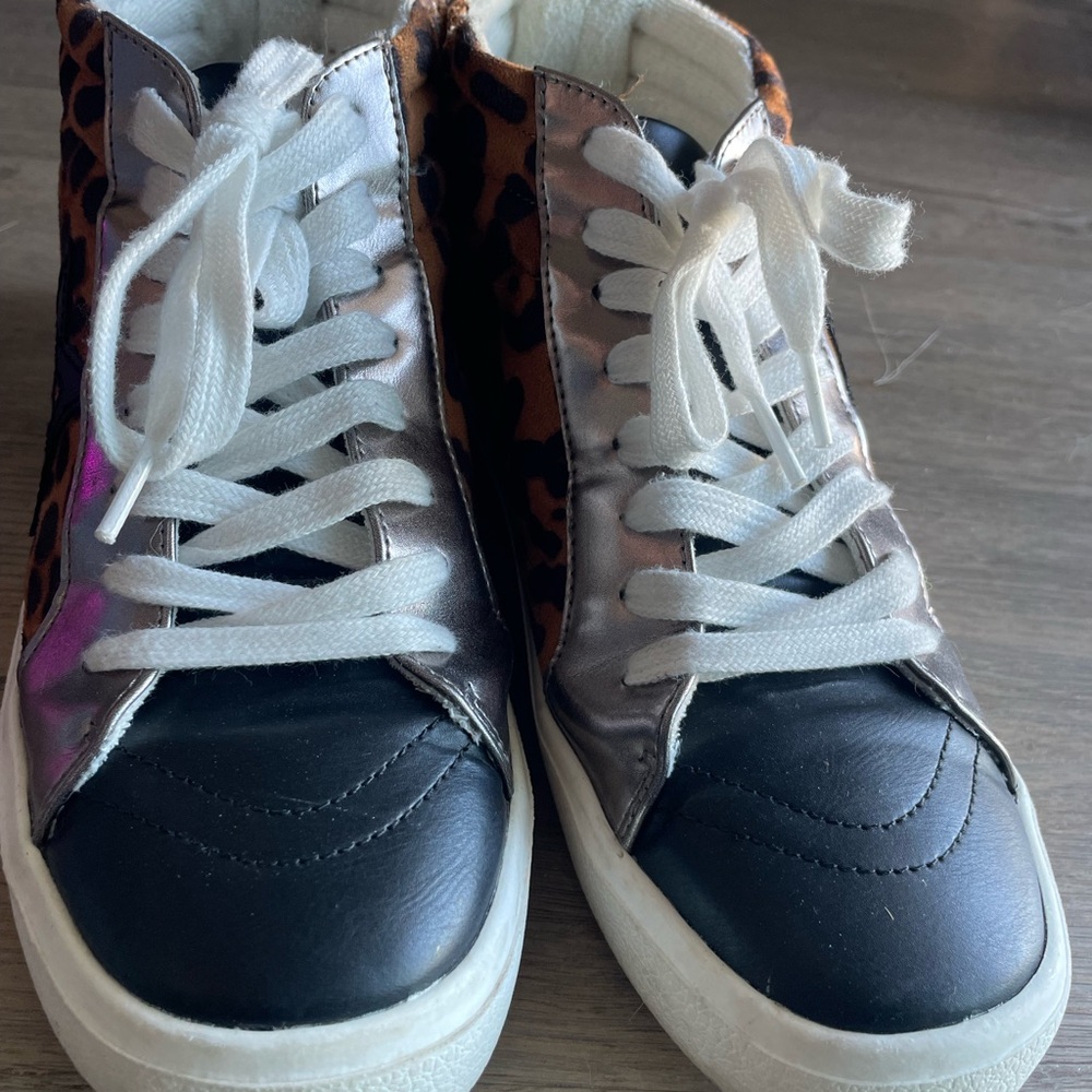 R2 high top Sneakers